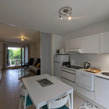 Centre, T2 De 47m², 200m Plage, Loggia, Parking, Ideal Couple - Fr-1-420-109 阿卡雄