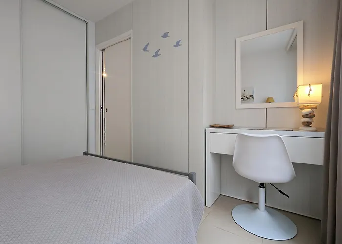 Centre, T2 De 47m², 200m Plage, Loggia, Parking, Ideal Couple - Fr-1-420-109 Apartment Arcachon